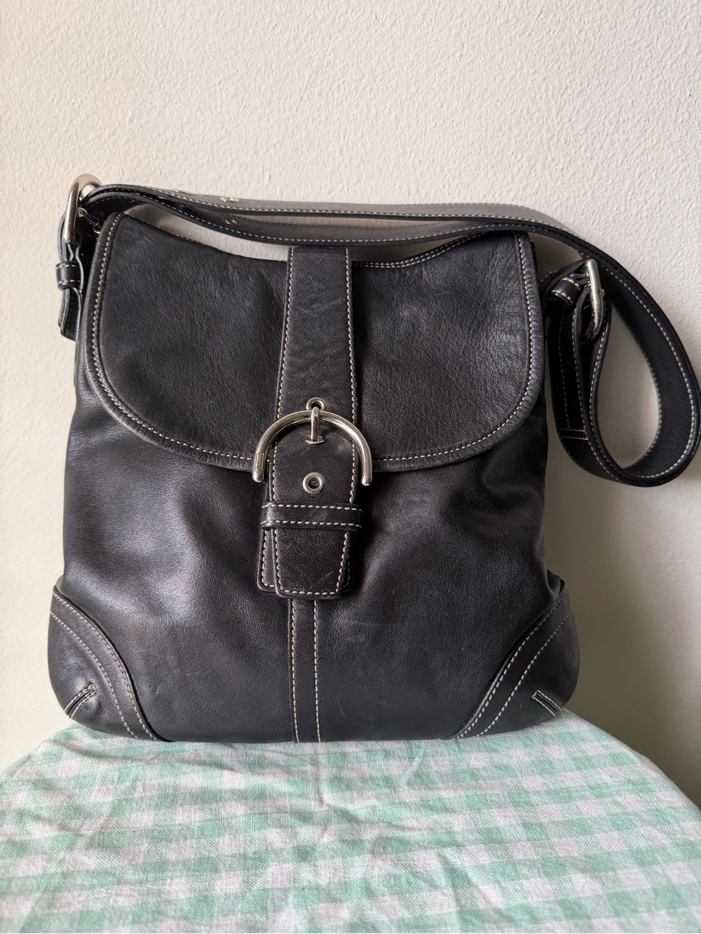 VINTAGE Coach Soho Leather Buckle Flap Bag
